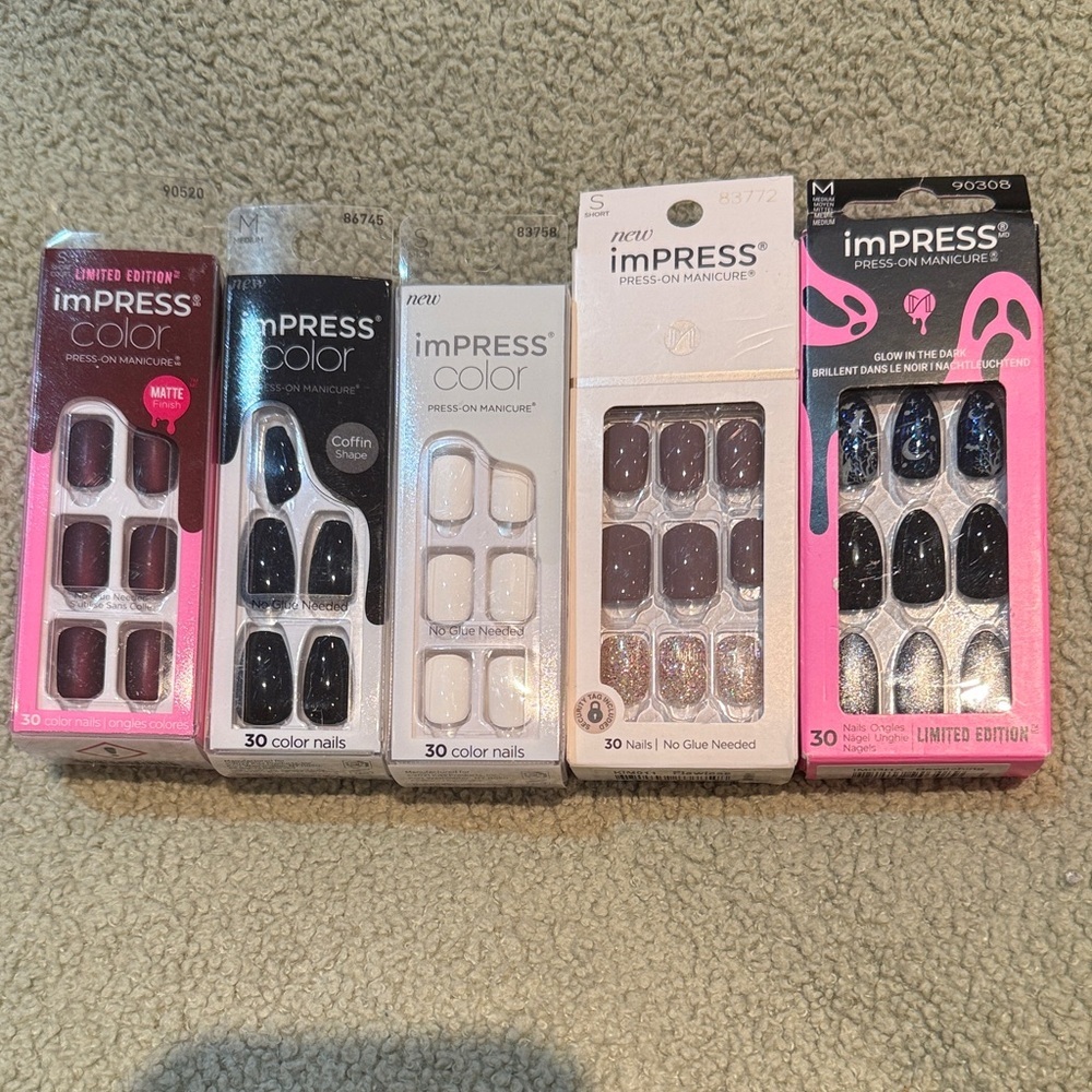 imPRESS Press-On Manicure Set - Black and White - new!
